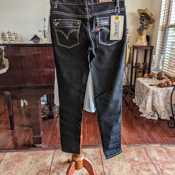 NWT   Levi's ECO Bootcut Black Jeans         Sz 28 - Picture 11 of 13